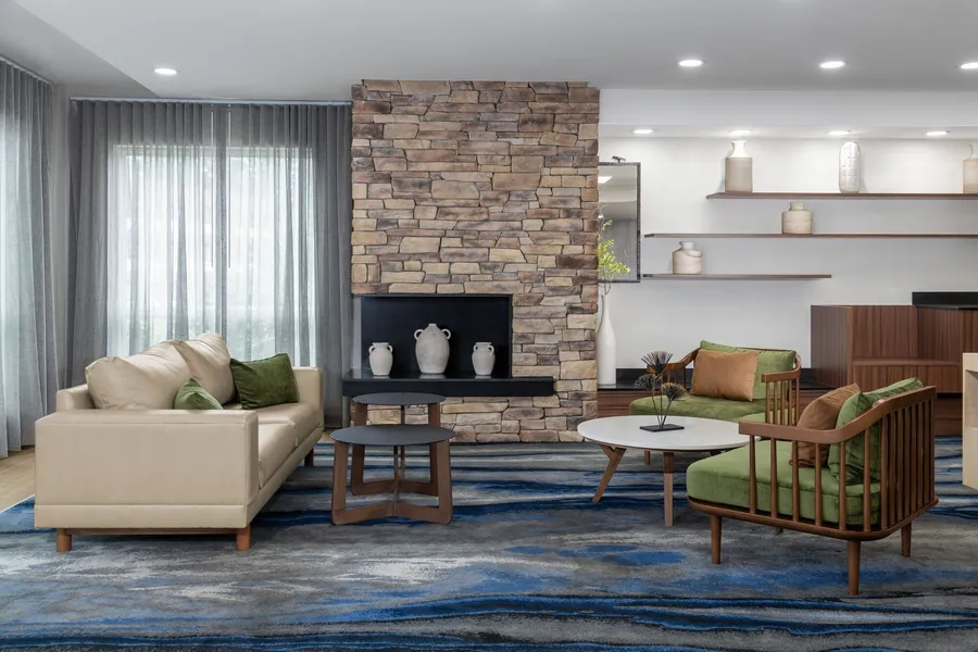 Fairfield Inn & Suites by Marriott Martinsburg hotel detail image 2