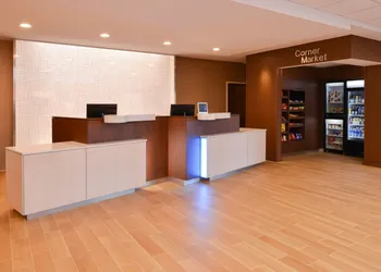 Fairfield Inn & Suites by Marriott Martinsburg hotel thumbnail 5