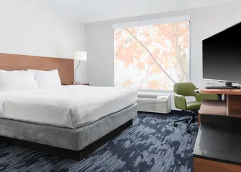 Fairfield Inn & Suites by Marriott Martinsburg hotel thumbnail 8
