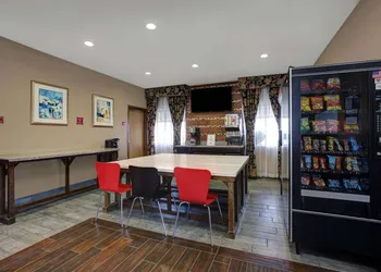 Studio 6 Odessa, TX hotel thumbnail 2