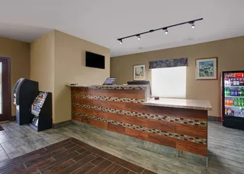 Studio 6 Odessa, TX hotel thumbnail 3
