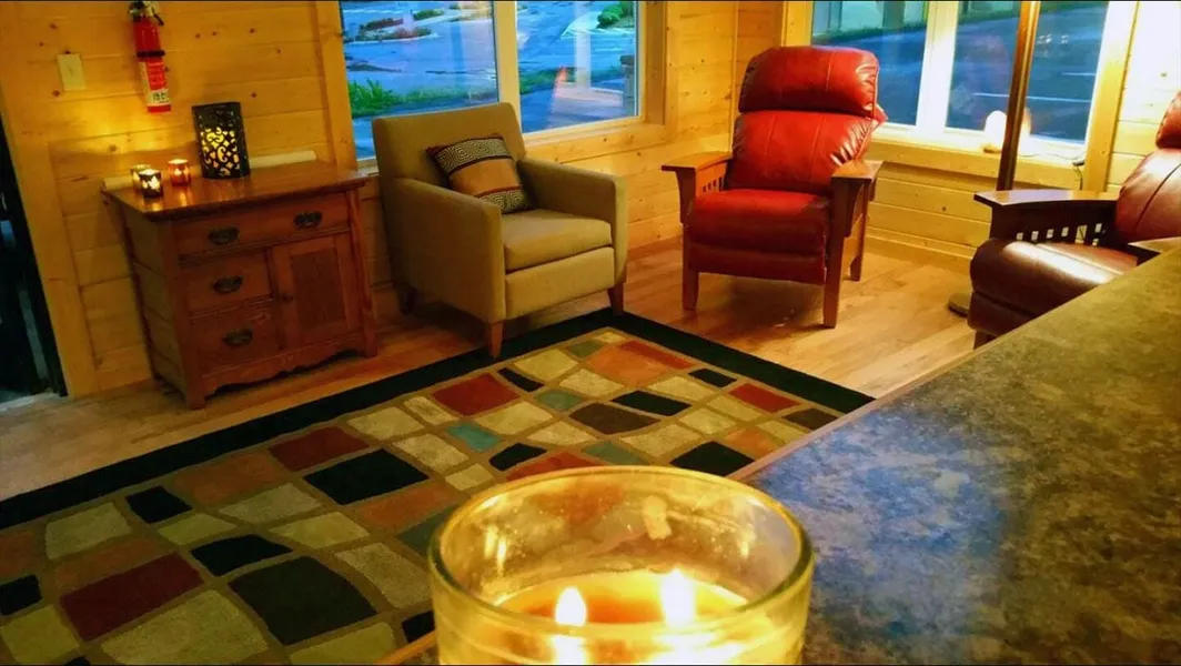 Rolling Hills Lodge hotel detail image 2