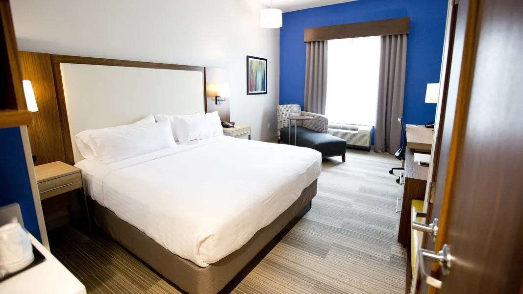 Holiday Inn Express & Suites Houston NW - Hwy 290 Cypress by IHG hotel detail image 2