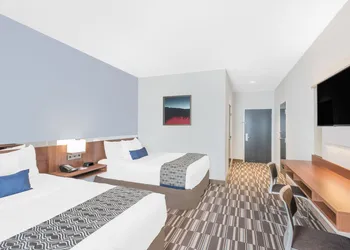 Microtel Inn & Suites By Wyndham Binghamton hotel thumbnail 4