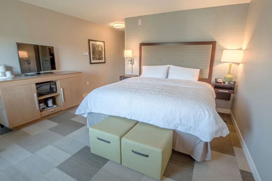 Hampton Inn by Hilton Amesbury hotel detail image 6