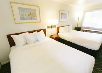 Grand Traverse Motel hotel thumbnail 7