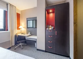 Four Points By Sheraton Manhattan Midtown West hotel thumbnail 3