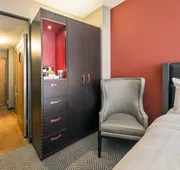 Four Points By Sheraton Manhattan Midtown West hotel detail image 4