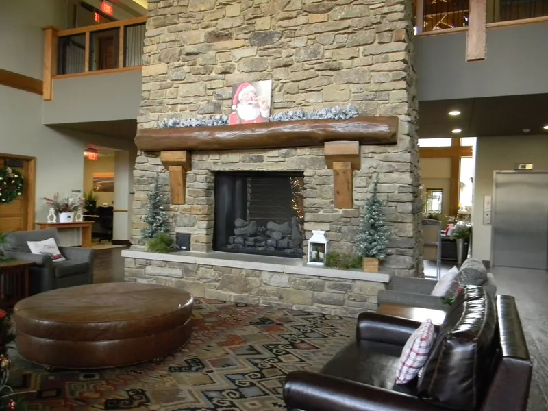 Echo Bluff State Park hotel detail image 2