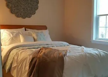 Starlight Lodge Cape Cod hotel thumbnail 4