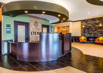 Comfort Inn & Suites Moore - Oklahoma City hotel thumbnail 4