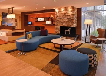 Fairfield by Marriott Inn & Suites Plymouth White Mountains hotel thumbnail 3
