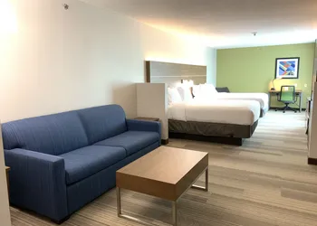 Holiday Inn Express & Suites Danville by IHG hotel thumbnail 7