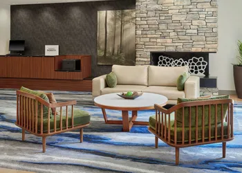 Fairfield Inn and Suites by Marriott Charlotte Airport hotel thumbnail 2