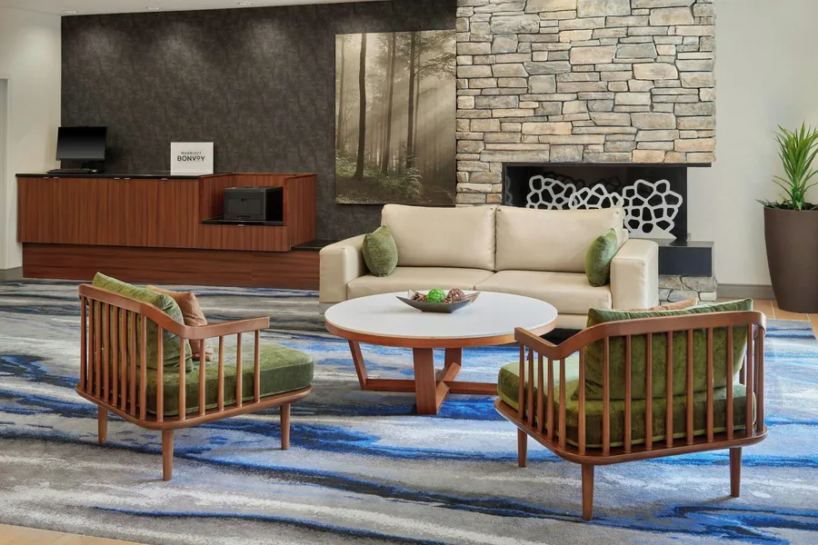 Fairfield Inn and Suites by Marriott Charlotte Airport hotel detail image 2