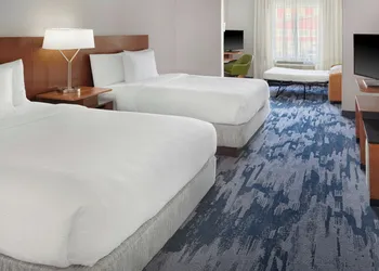 Fairfield Inn and Suites by Marriott Charlotte Airport hotel thumbnail 6