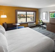 Holiday Inn Express & Suites East Peoria - Riverfront by IHG hotel detail image 5