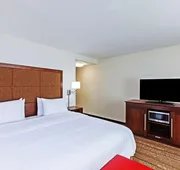 Hampton Inn & Suites Houston I-10 West Park Row hotel detail image 4