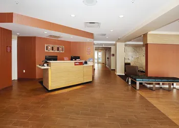 TownePlace Suites Grove City Mercer/Outlets hotel thumbnail 3