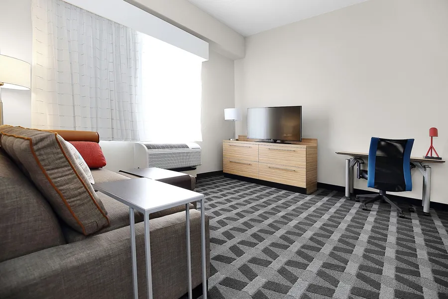 TownePlace Suites Grove City Mercer/Outlets hotel detail image 6