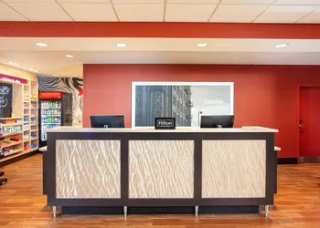 Hampton Inn & Suites Niles/Warren hotel thumbnail 4