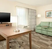 Hampton Inn & Suites Niles/Warren hotel detail image 7