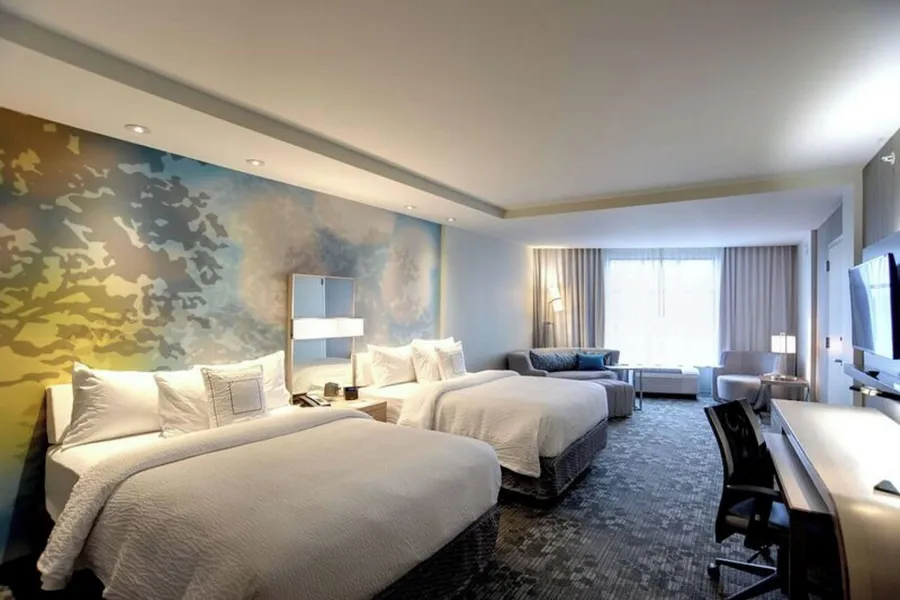 Courtyard by Marriott Columbus OSU hotel detail image 2