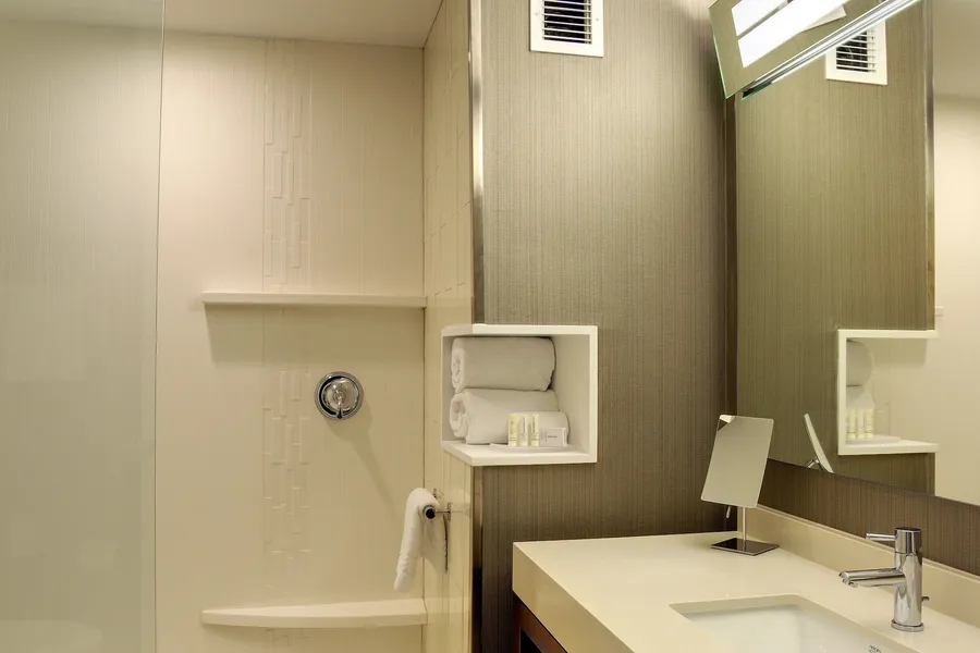 Courtyard by Marriott Columbus OSU hotel detail image 6