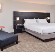 Holiday Inn Express & Suites Parkersburg East by IHG hotel detail image 3