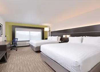 Holiday Inn Express & Suites Parkersburg East by IHG hotel thumbnail 4