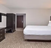 Holiday Inn Express & Suites Parkersburg East by IHG hotel detail image 5