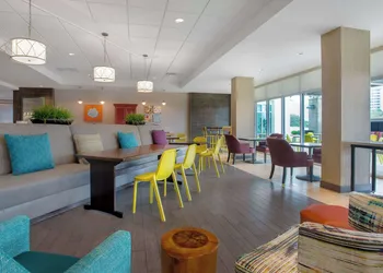 Home2 Suites By Hilton Destin hotel thumbnail 3