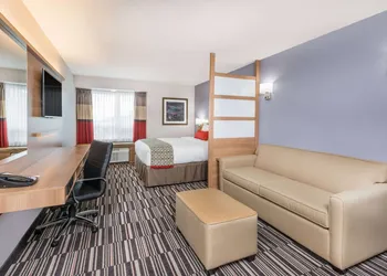 Microtel Inn & Suites by Wyndham Sudbury hotel thumbnail 4