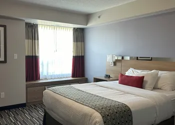 Microtel Inn & Suites by Wyndham Sudbury hotel thumbnail 5