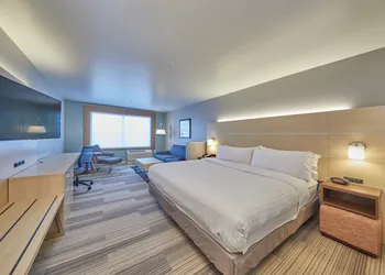 Holiday Inn Express & Suites Hermiston Downtown by IHG hotel thumbnail 8