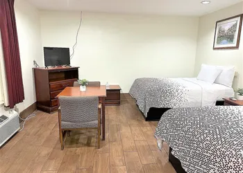 Budget Inn hotel thumbnail 6