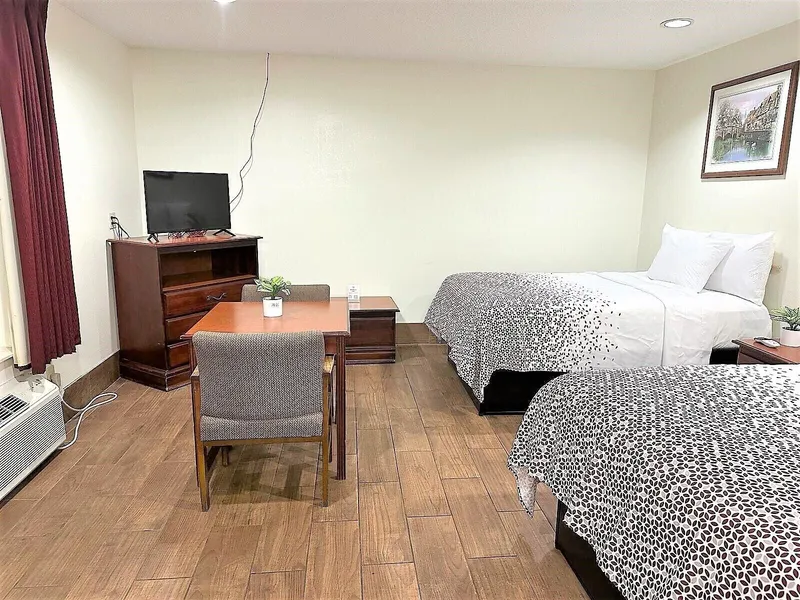 Budget Inn hotel detail image 6