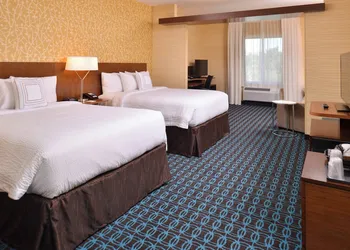 Fairfield Inn & Suites by Marriott Farmington hotel thumbnail 5