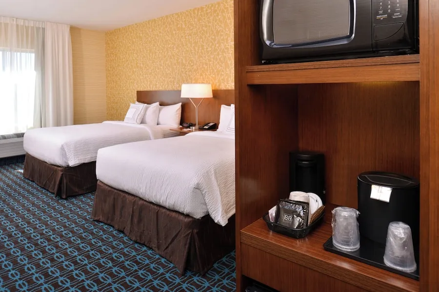 Fairfield Inn & Suites by Marriott Farmington hotel detail image 6