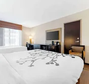 Sleep Inn & Suites Cumberland - LaVale hotel detail image 7