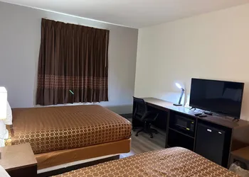 Regency Inn and Suites hotel thumbnail 6