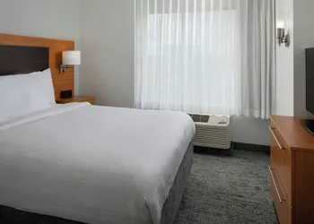 TownePlace Suites Huntsville West/Redstone Gateway hotel thumbnail 4