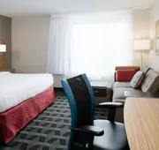 Towneplace Suites Kansas City Airport hotel detail image 7