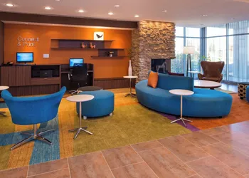 Fairfield Inn and Suites by Marriott Akron Stow hotel thumbnail 4