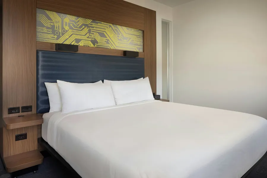 Aloft Wichita hotel detail image 6