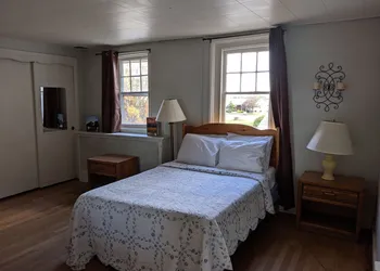 Spruce Lane Lodge and Cottages hotel thumbnail 8