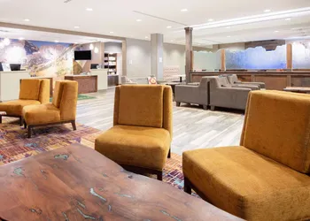 La Quinta Inn & Suites by Wyndham Durango hotel thumbnail 3
