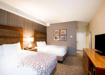 La Quinta Inn & Suites by Wyndham Durango hotel thumbnail 7