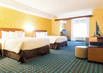 Fairfield Inn & Suites by Marriott Dickson hotel thumbnail 5