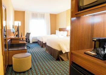 Fairfield Inn & Suites by Marriott Dickson hotel thumbnail 7